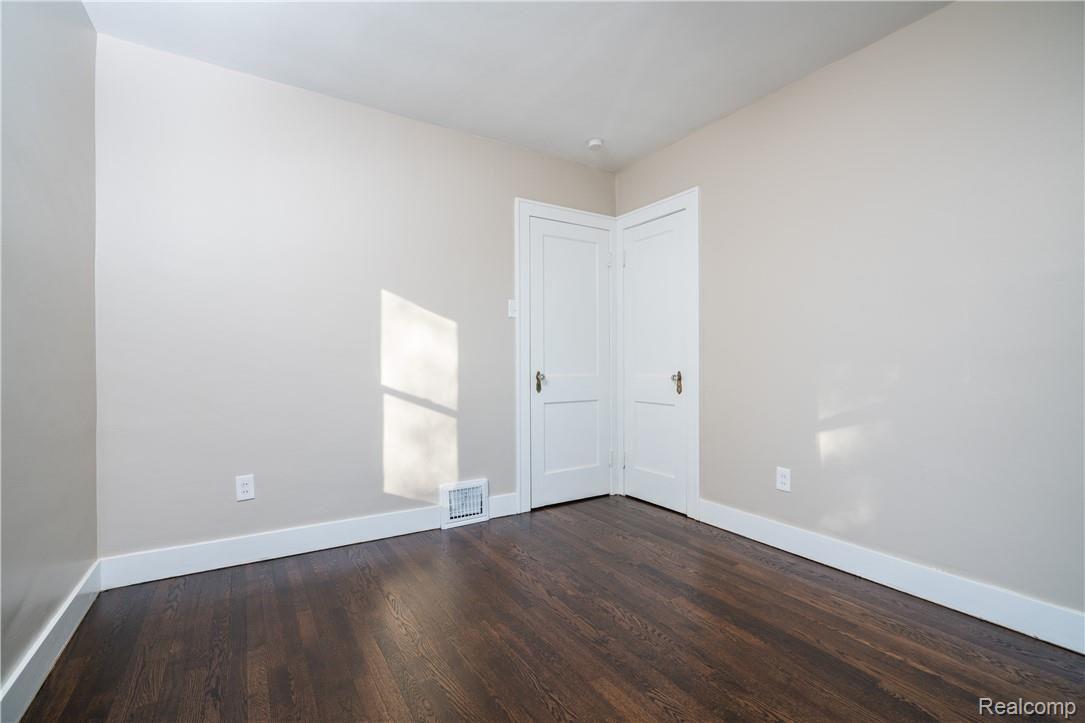 48515 Romeo Plank Road Macomb, MI 48044 - Photo 13 of 29 Rplank-12.jpg