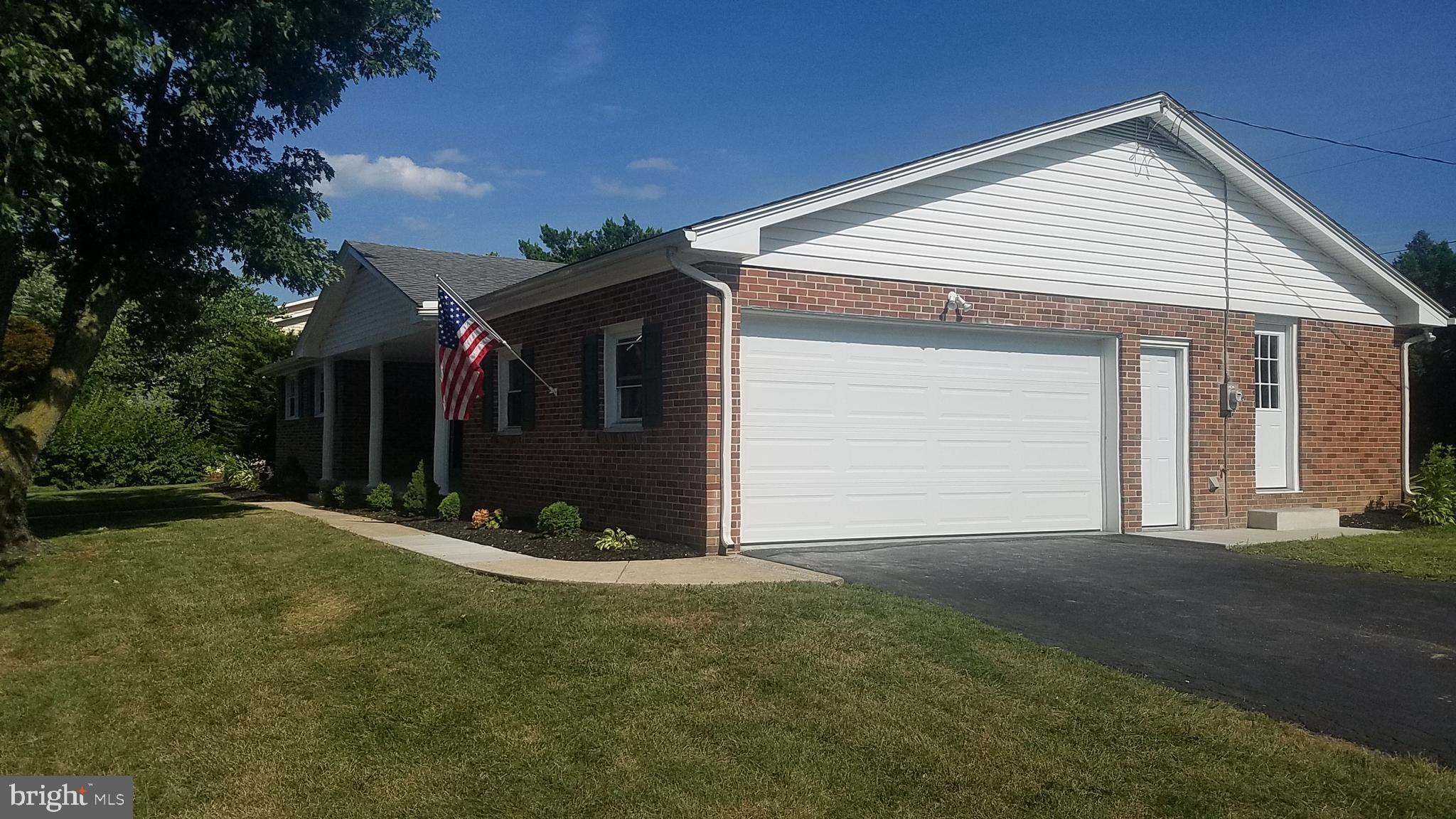2710 Carnegie Road York, PA 17402 - Photo 2 of 38 Gallery Image 2