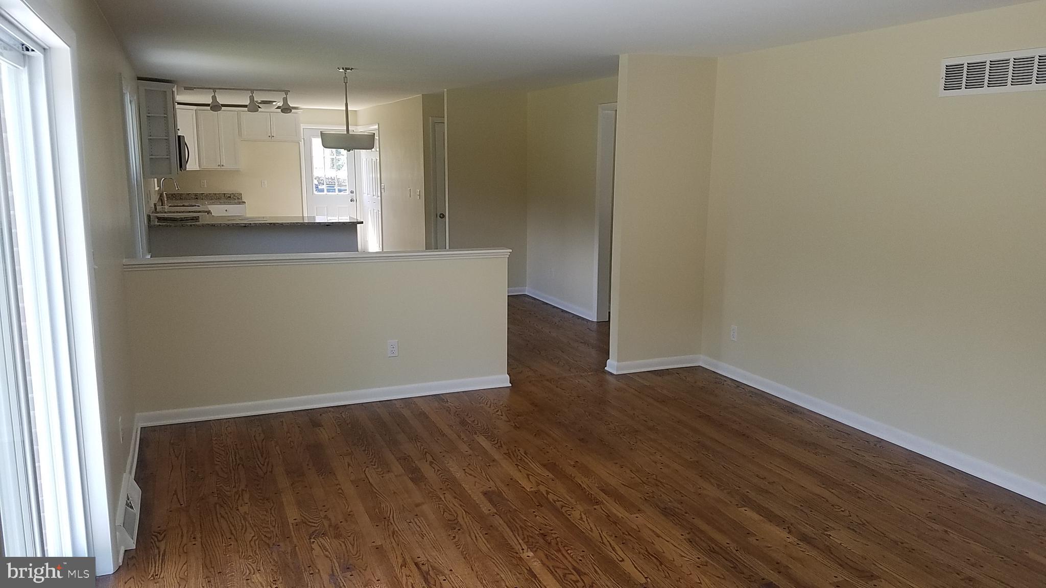 2710 Carnegie Road York, PA 17402 - Photo 11 of 38 Gallery Image 11