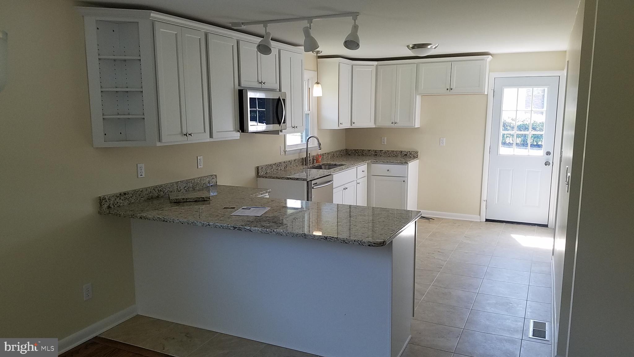 2710 Carnegie Road York, PA 17402 - Photo 16 of 38 Gallery Image 16