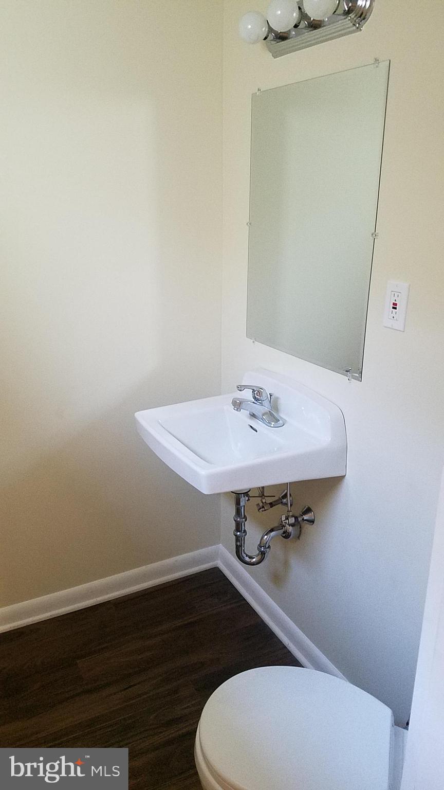 2710 Carnegie Road York, PA 17402 - Photo 35 of 38 Gallery Image 35