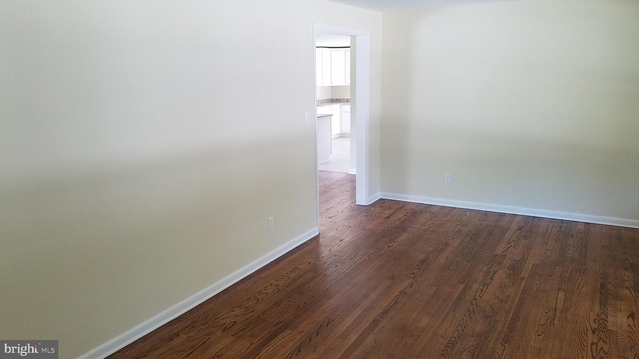 2710 Carnegie Road York, PA 17402 - Photo 9 of 38 Gallery Image 9