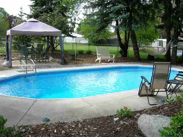 901 North Locust Road Spokane Valley, WA 99206 - Photo 2 of 9