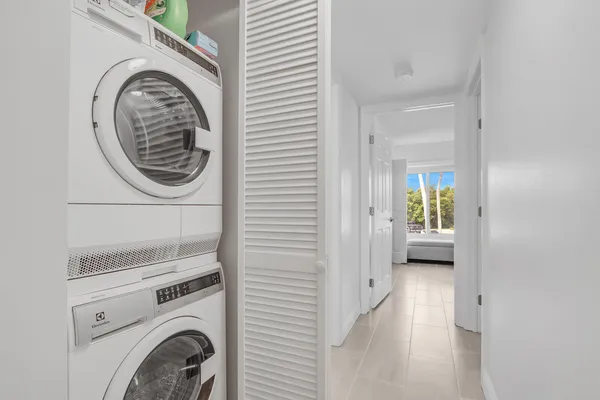 $4,000 | 4444 Northeast Ocean Boulevard, Unit E2, Jensen Beach, FL 34957