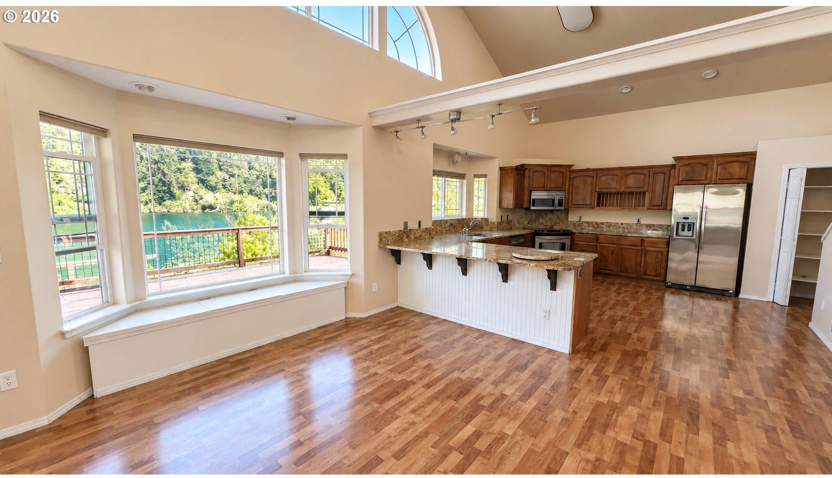 41515 Highway 38 Reedsport, OR 97467 - Photo 11 of 27 Kitchen/Dining Room