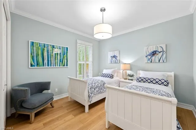 a view of a livingroom with furniture and windows