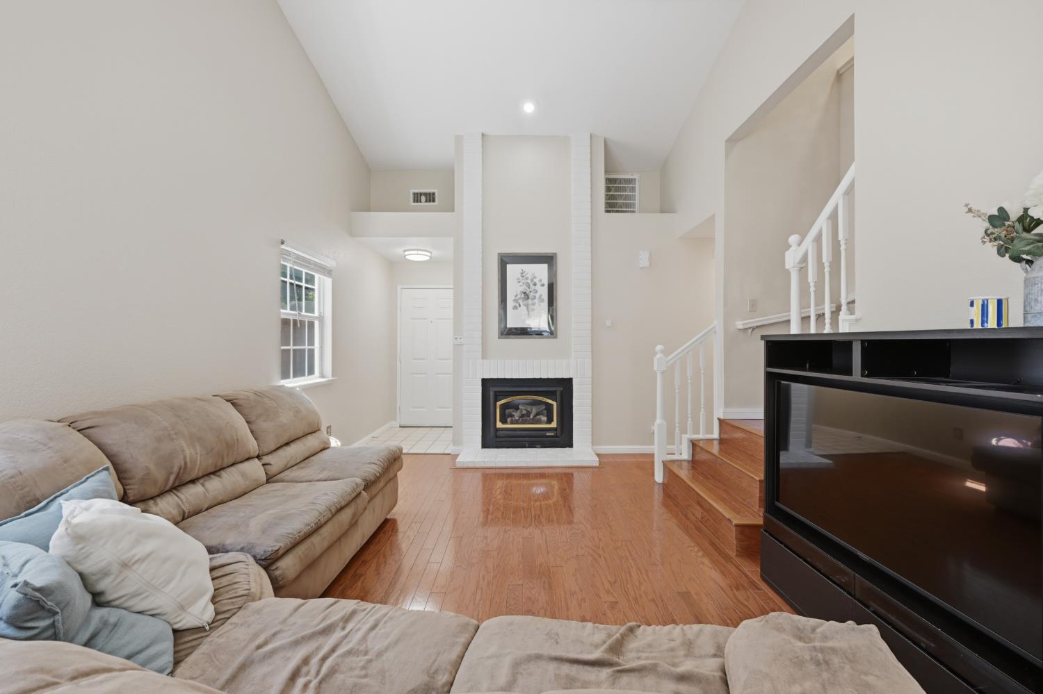 3006 Springview Meadows Drive Rocklin, CA 95677 - Photo 10 of 41