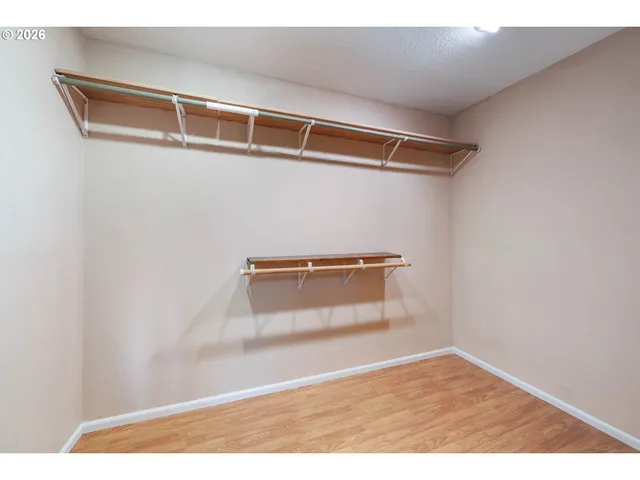 $639,900 | 32570 Glen View Lane, Scappoose, OR 97056