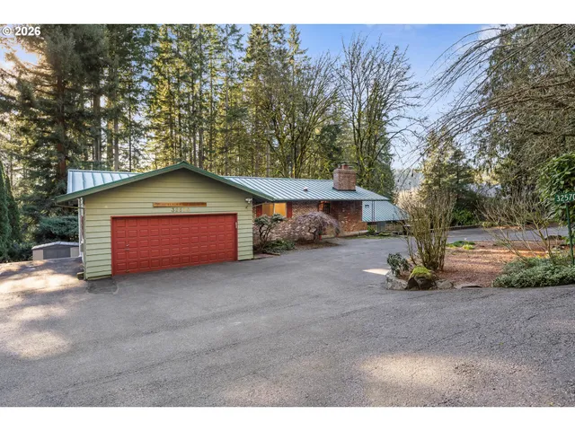 $639,900 | 32570 Glen View Lane, Scappoose, OR 97056