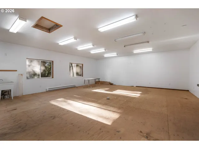 $639,900 | 32570 Glen View Lane, Scappoose, OR 97056