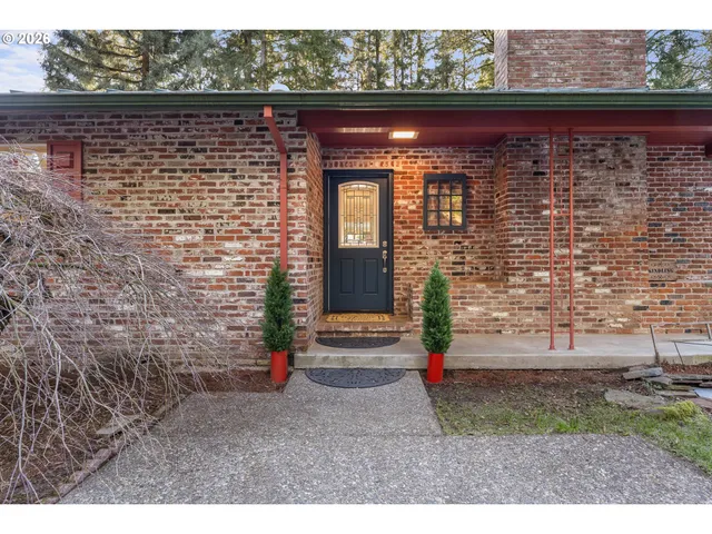 $639,900 | 32570 Glen View Lane, Scappoose, OR 97056