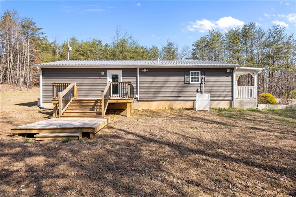 1202 Farm Road Pilot Mountain, NC 27041 - Photo 47 of 49