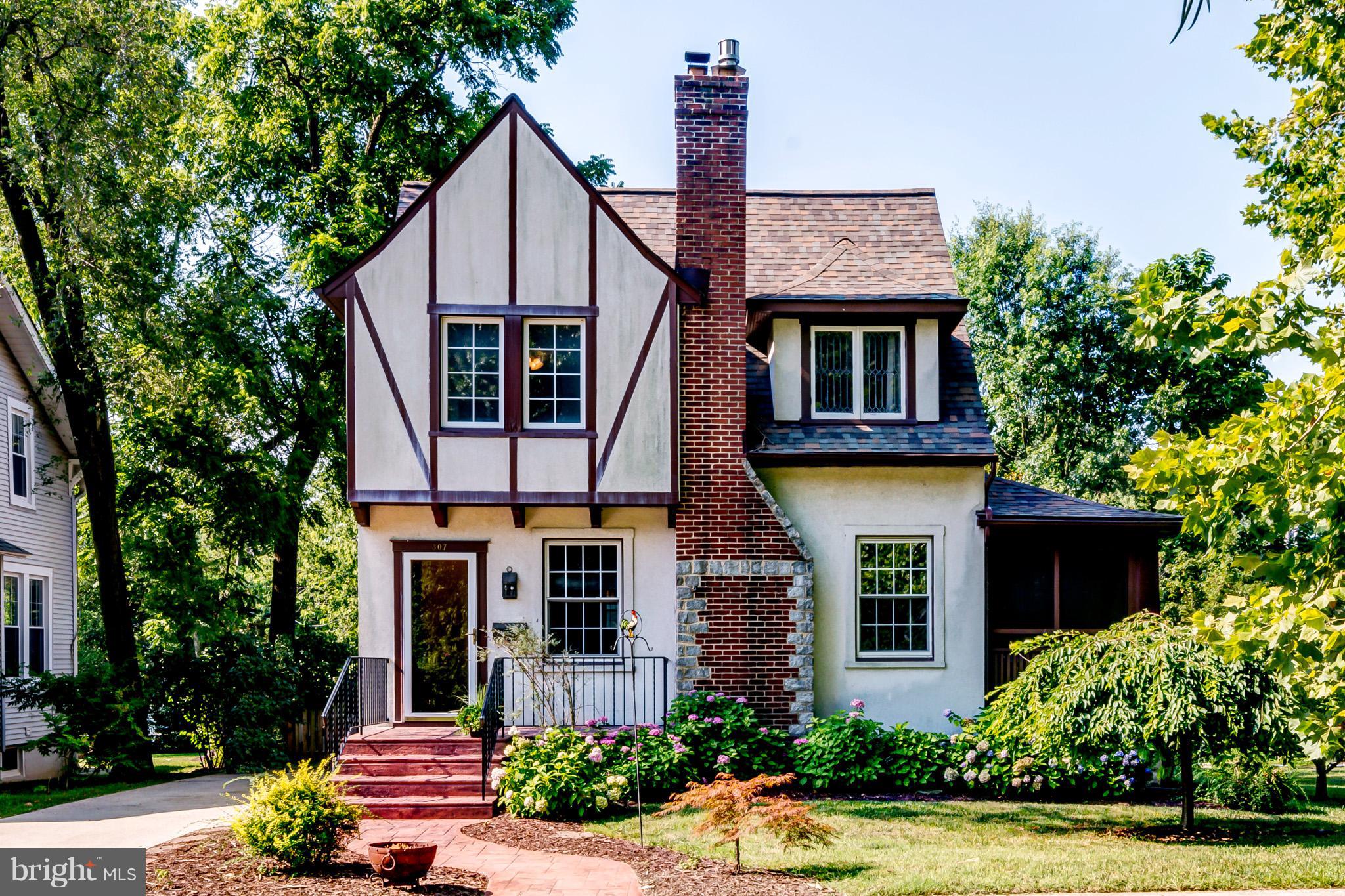 307 Hilltop Road Linthicum Heights, MD 21090 - Photo 1 of 30 Exterior (Front)