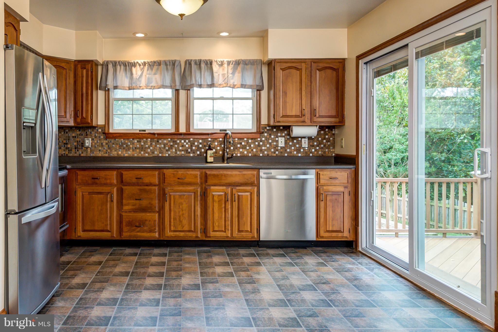 307 Hilltop Road Linthicum Heights, MD 21090 - Photo 13 of 30 Kitchen