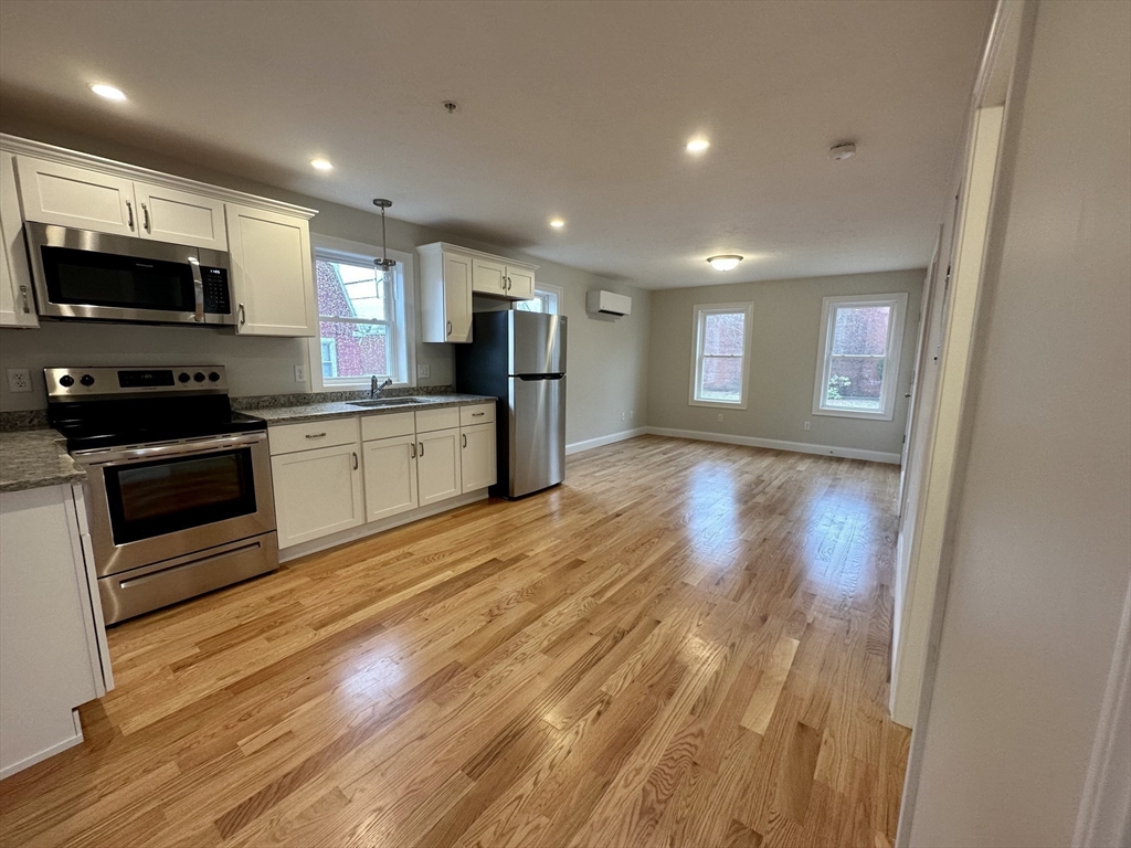 415 Danforth Street, Unit 1 Taunton, MA 02780 - Photo 8 of 9
