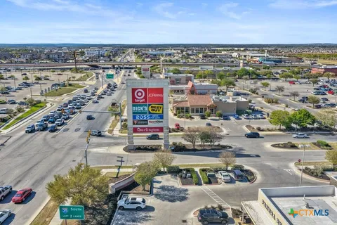 $475,500 | 634 Central Parkway, Unit 1201, New Braunfels, TX 78130