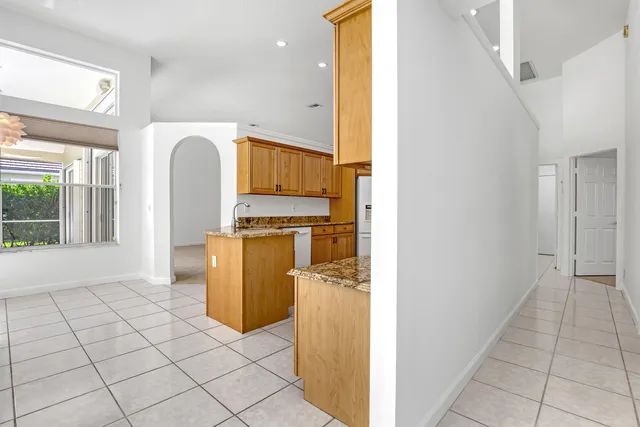 $8,000 | 22 Windward Isle, Unit ISLE(S), Palm Beach Gardens, FL 33418