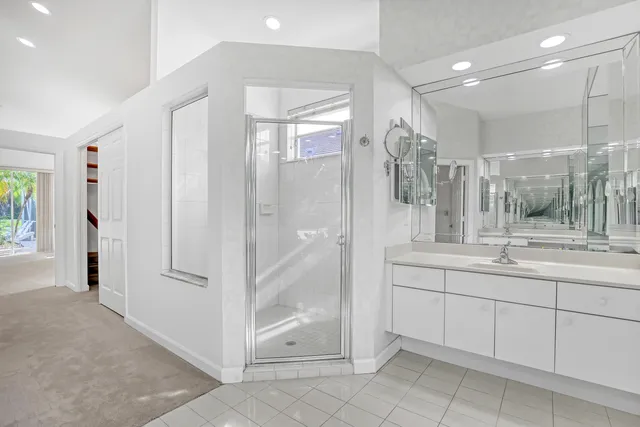 $8,000 | 22 Windward Isle, Unit ISLE(S), Palm Beach Gardens, FL 33418