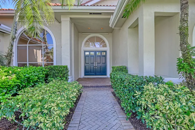 $8,000 | 22 Windward Isle, Unit ISLE(S), Palm Beach Gardens, FL 33418