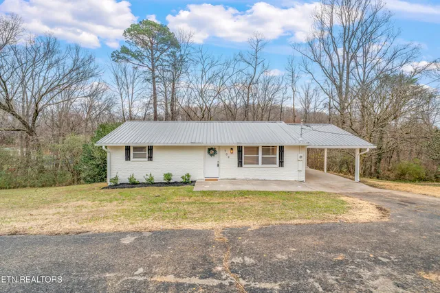 $354,900 | 709 Foust Carney Road, Powell, TN 37849