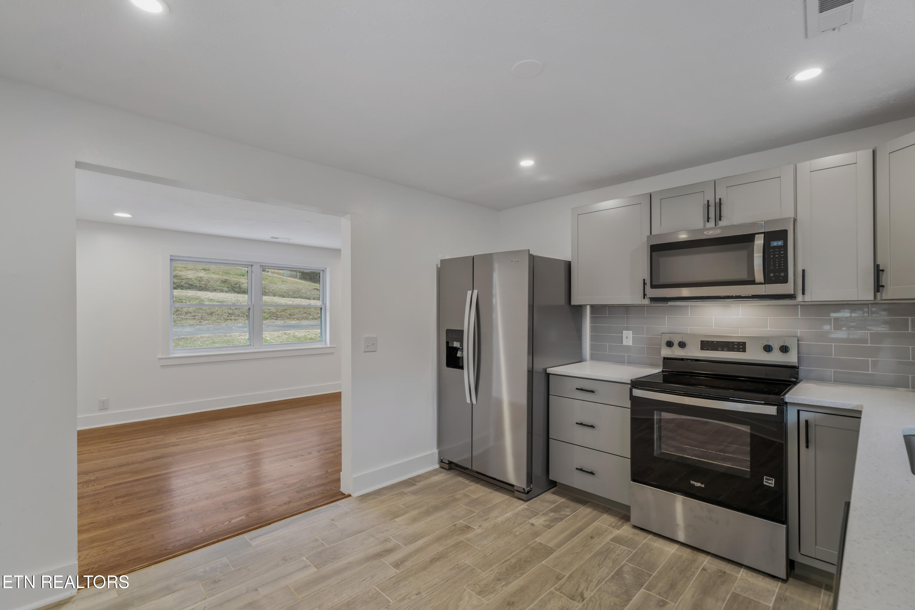 709 Foust Carney Road Powell, TN 37849 - Photo 11 of 38 709 Foust Carney Road-16