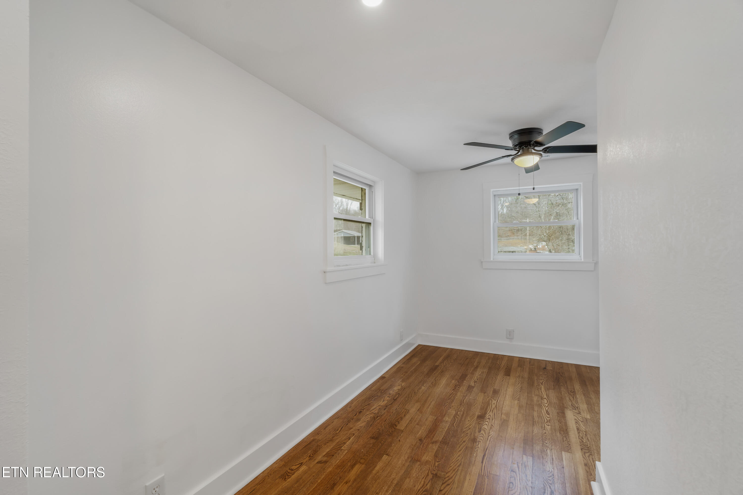 709 Foust Carney Road Powell, TN 37849 - Photo 13 of 38 709 Foust Carney Road-18