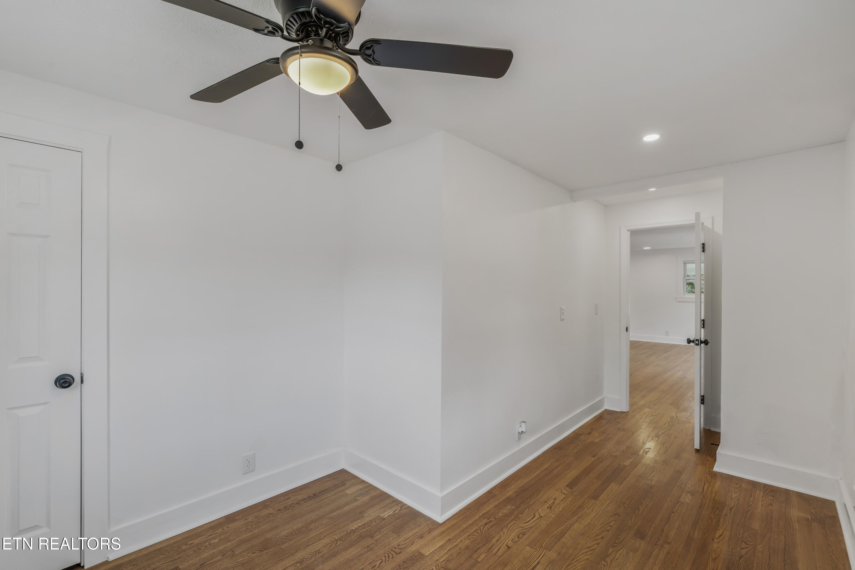 709 Foust Carney Road Powell, TN 37849 - Photo 15 of 38 709 Foust Carney Road-20