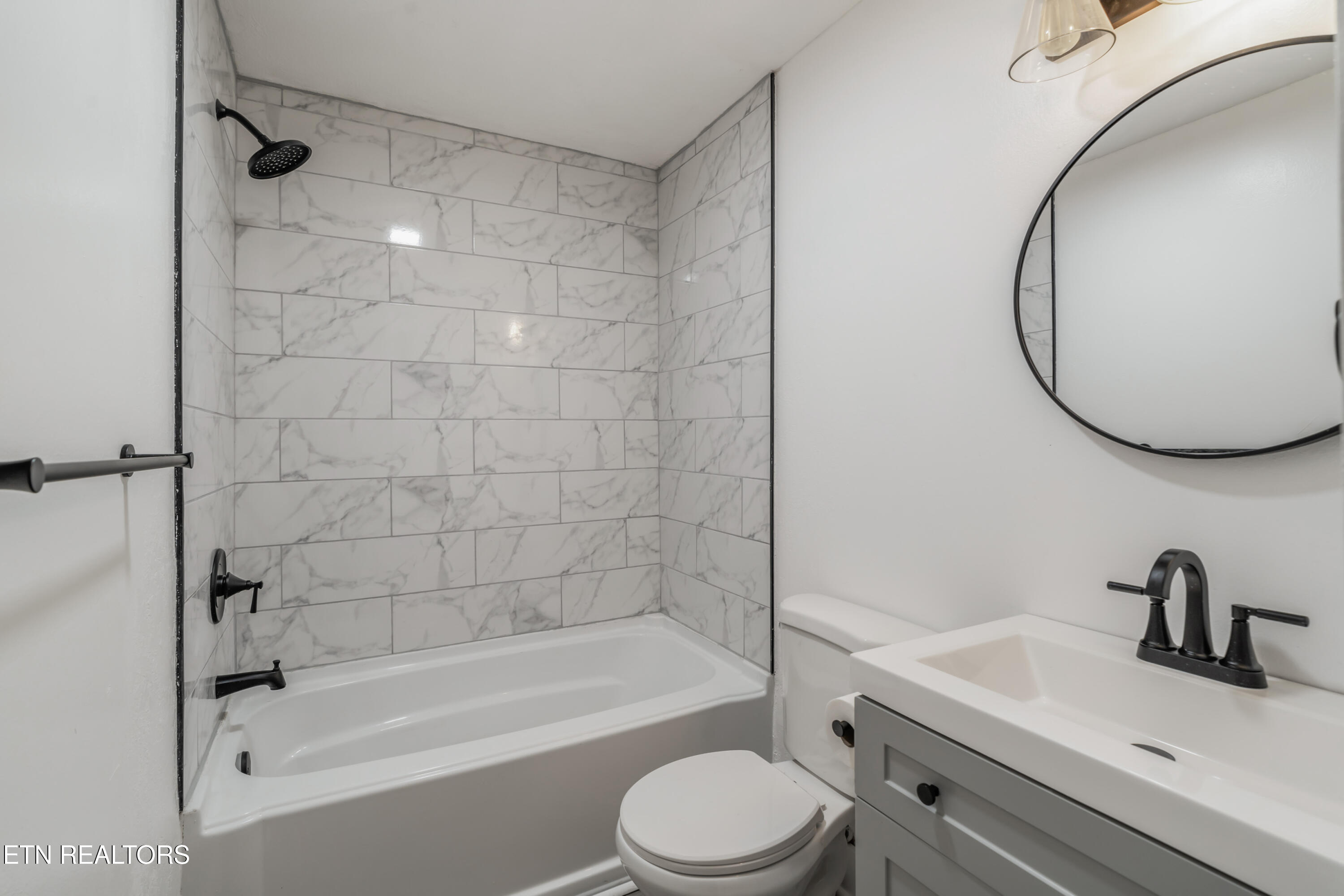 709 Foust Carney Road Powell, TN 37849 - Photo 20 of 38 709 Foust Carney Road-25