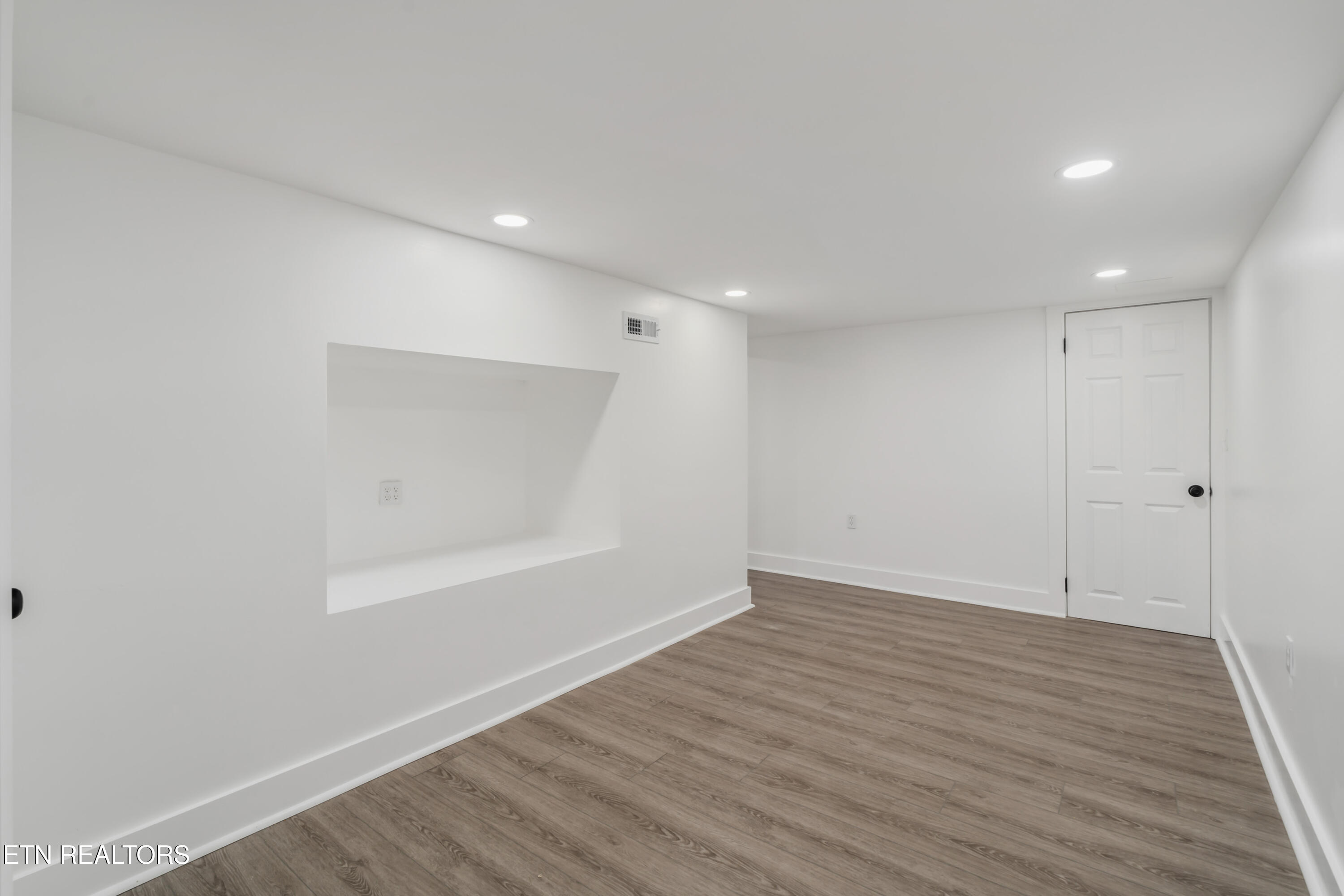 709 Foust Carney Road Powell, TN 37849 - Photo 24 of 38 709 Foust Carney Road-29