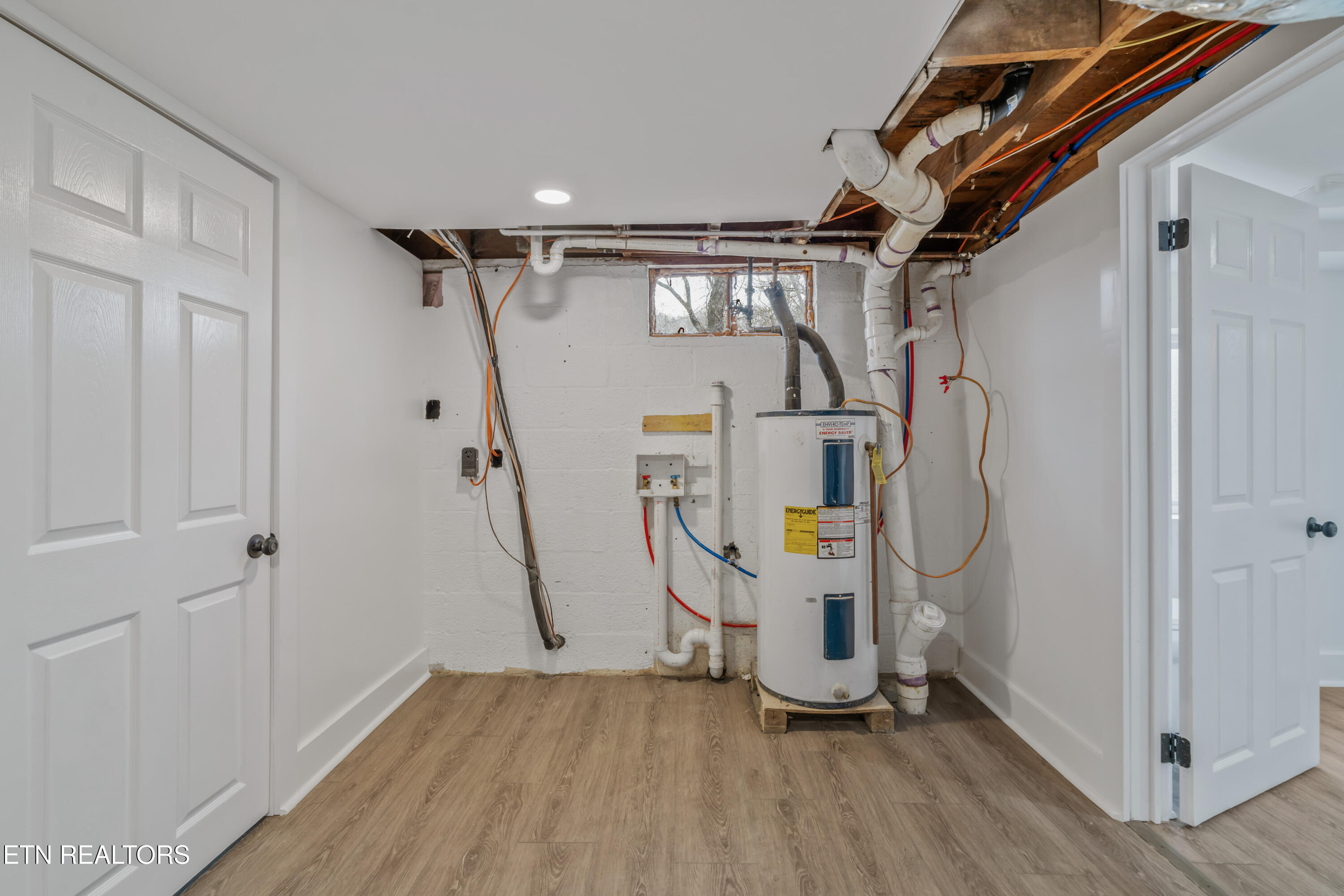 709 Foust Carney Road Powell, TN 37849 - Photo 30 of 38 709 Foust Carney Road-35