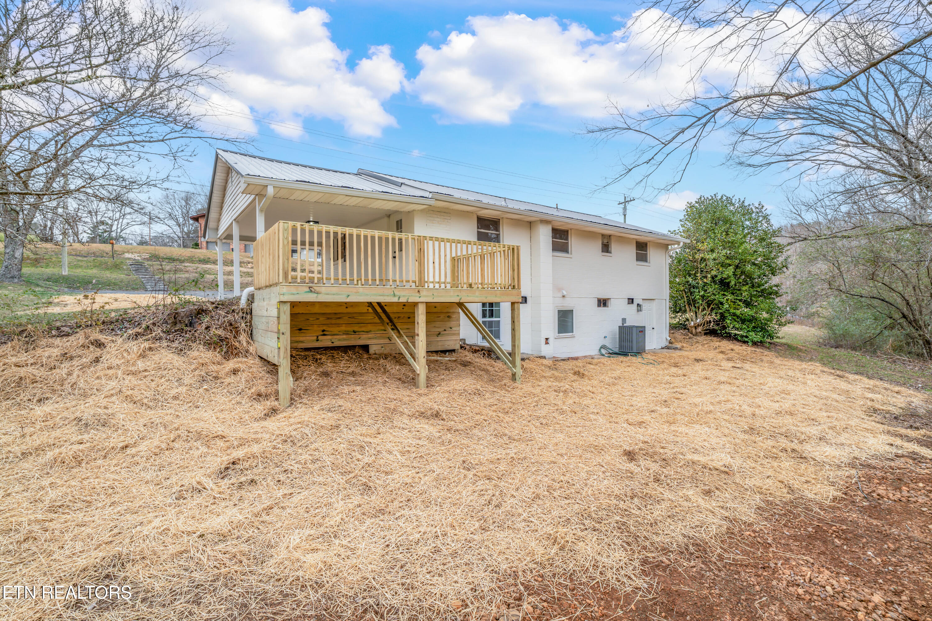 709 Foust Carney Road Powell, TN 37849 - Photo 33 of 38 709 Foust Carney Road-38