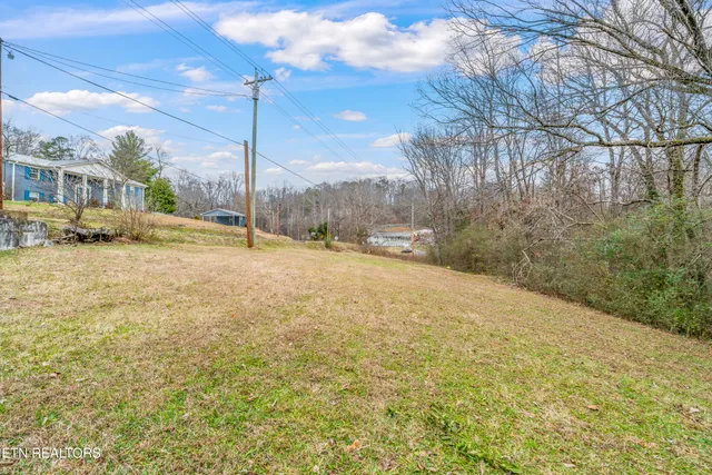 $354,900 | 709 Foust Carney Road, Powell, TN 37849