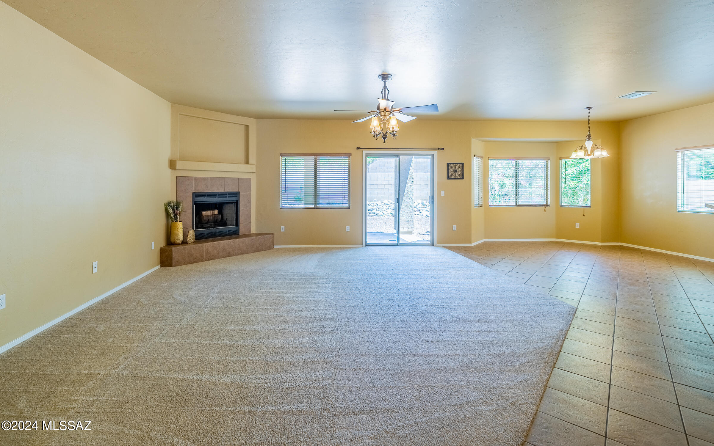 3629 East Fjord Pony Road Tucson, AZ 85739 - Photo 8 of 36