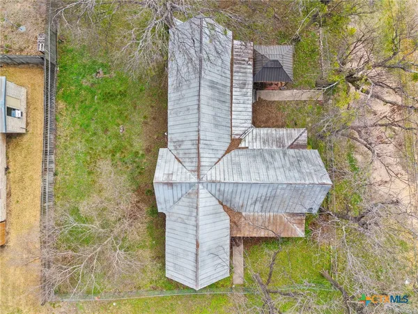 $95,000 | 201 North 10th Street, Buckholts, TX 76518