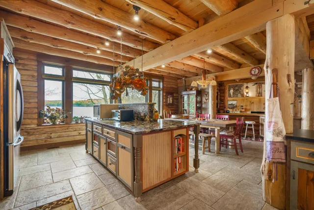 $1,595,000 | 11 Neal Lane, Monmouth, ME 04259