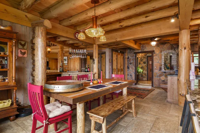 $1,595,000 | 11 Neal Lane, Monmouth, ME 04259