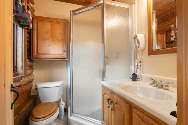 $1,595,000 | 11 Neal Lane, Monmouth, ME 04259