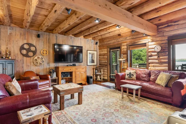 $1,595,000 | 11 Neal Lane, Monmouth, ME 04259