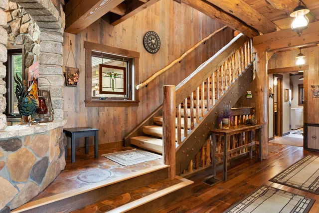 $1,595,000 | 11 Neal Lane, Monmouth, ME 04259