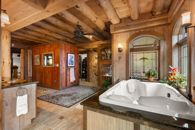 $1,595,000 | 11 Neal Lane, Monmouth, ME 04259