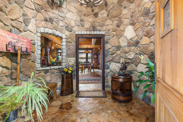 $1,595,000 | 11 Neal Lane, Monmouth, ME 04259