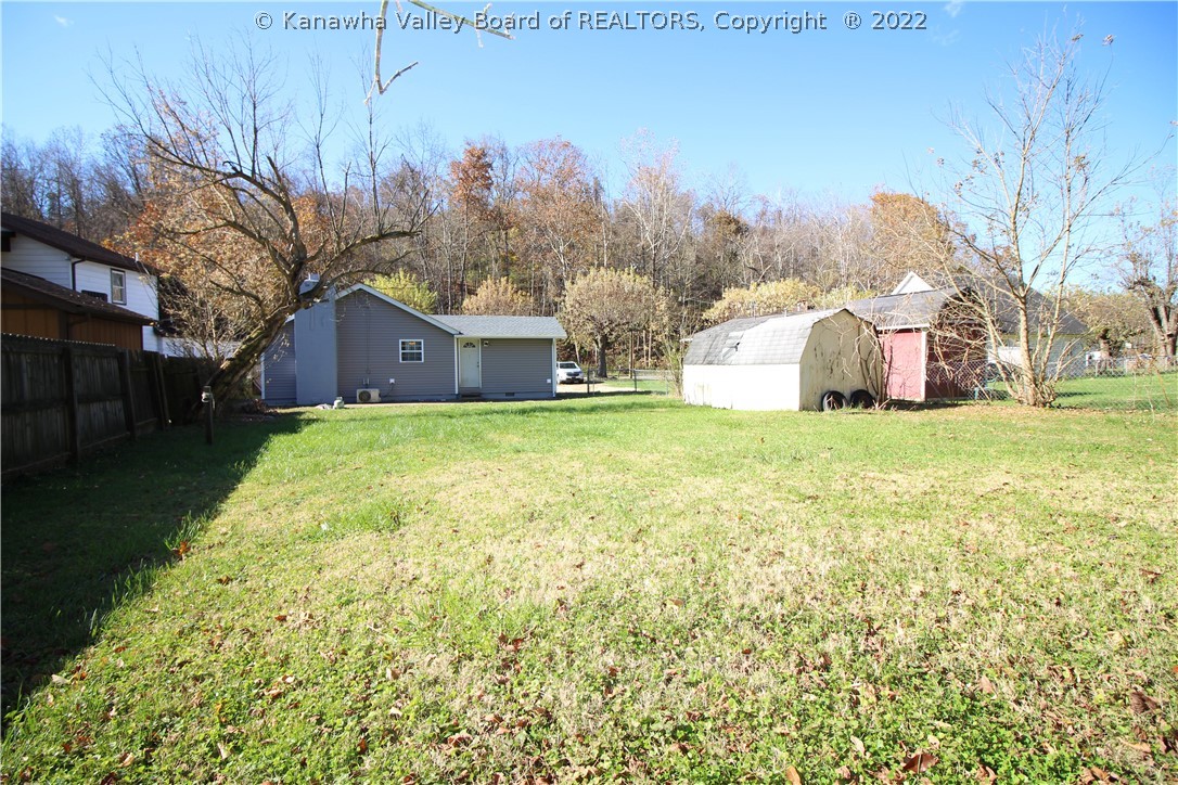 3867 Green Valley Road Huntington, WV 25701 - Photo 16 of 21 Gallery Image 16