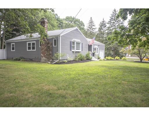 9 Wompatuck Road Walpole, MA 02081 - Photo 3 of 27 Gallery Image 3