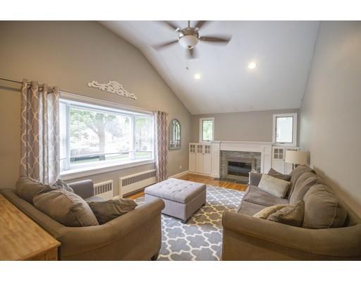 9 Wompatuck Road Walpole, MA 02081 - Photo 7 of 27 Gallery Image 7