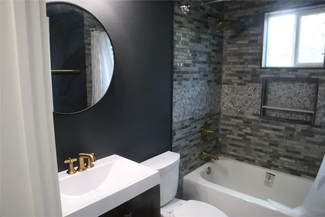 $2,200 | 10201 Longhorn Skyway, Dripping Springs, TX 78620