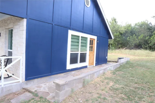 $2,200 | 10201 Longhorn Skyway, Dripping Springs, TX 78620