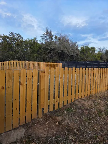 $2,200 | 10201 Longhorn Skyway, Dripping Springs, TX 78620