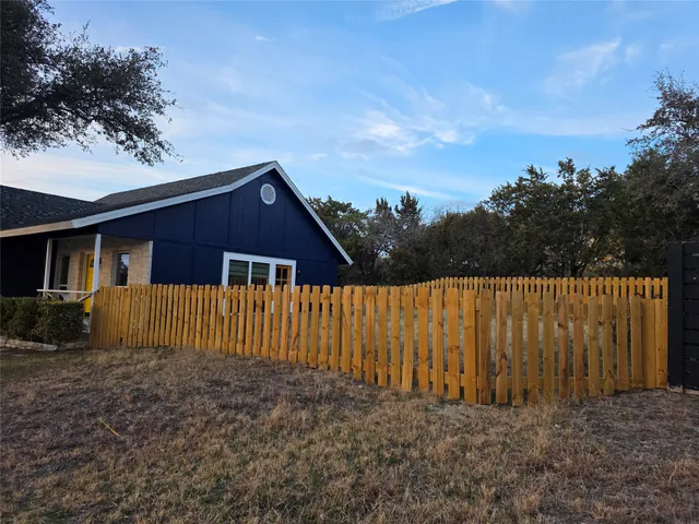 $2,200 | 10201 Longhorn Skyway, Dripping Springs, TX 78620