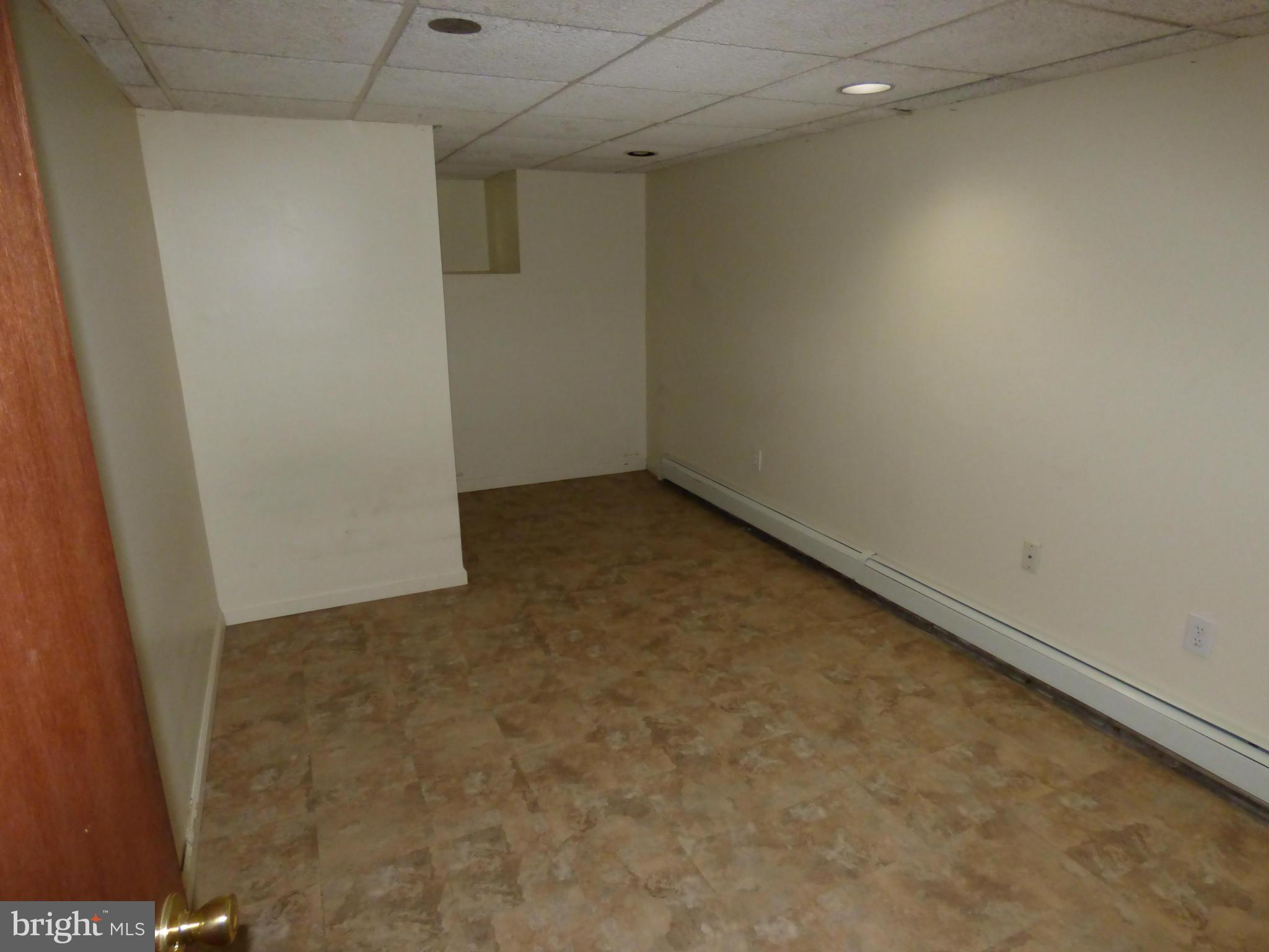 11906 Fingerboard Road Monrovia, MD 21770 - Photo 13 of 23 Bedroom