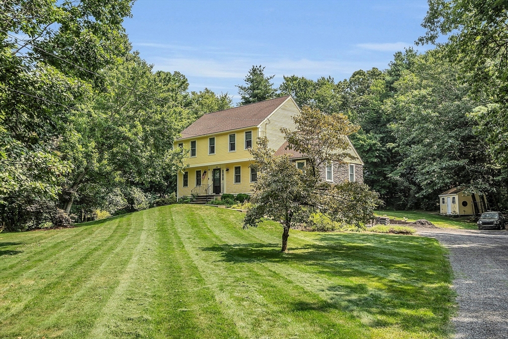 178 Warren Road Townsend, MA 01469 - Photo 2 of 40